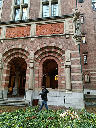 Zo zag het stadhuis eruit voor de aanpak